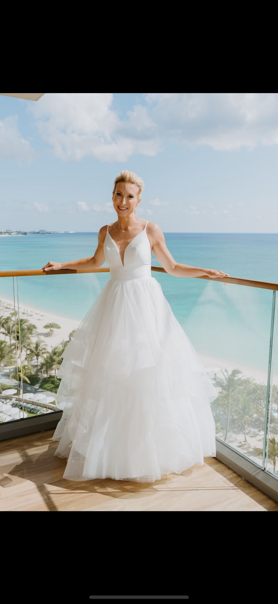 Stella York Wedding Dress (street Size 2)