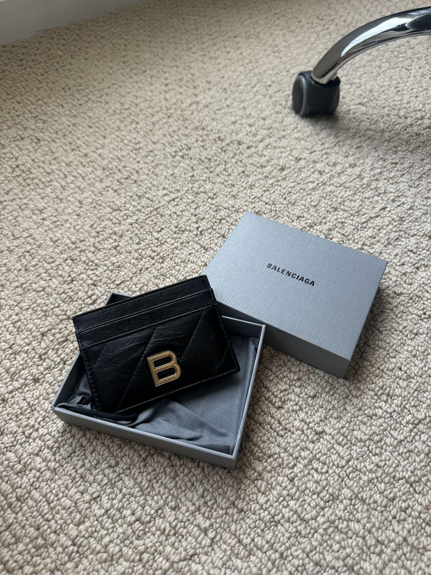 Balenciaga Card Holder Like New 100% Authentic