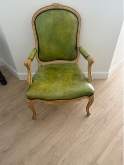 Mid-century modern / Neo-Classical chair