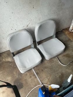 Boat seats