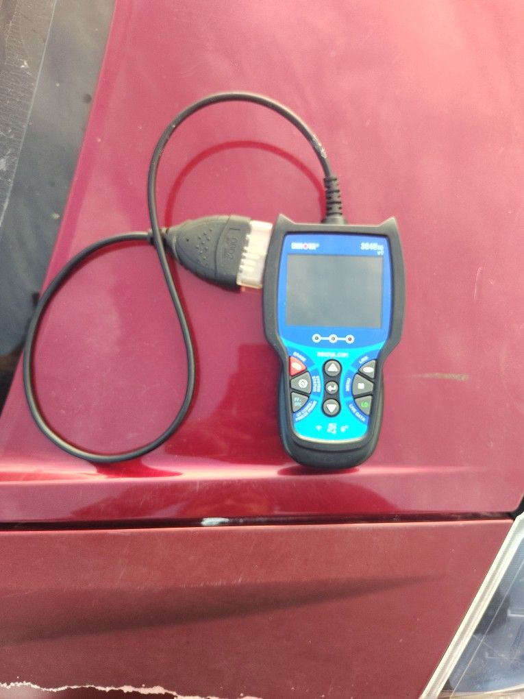 Inova Code Reader Brand New Only Been Used Four Times 
