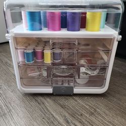 SINGER® Sew It Goes™ All-in-One Sewing Kit+