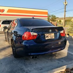 2006 BMW 325i