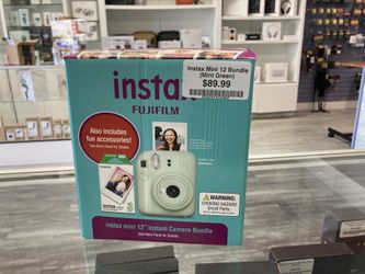 Instax Mini 12 Bundle (Mint Green)
