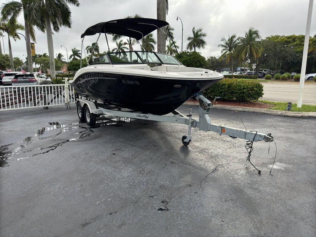 2022 Searay Spx