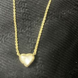 Kendra Scott neclace 