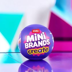 Zuru Mini Brands Create Disney Snowglobes Mystery Blind Ball DIY Capsule