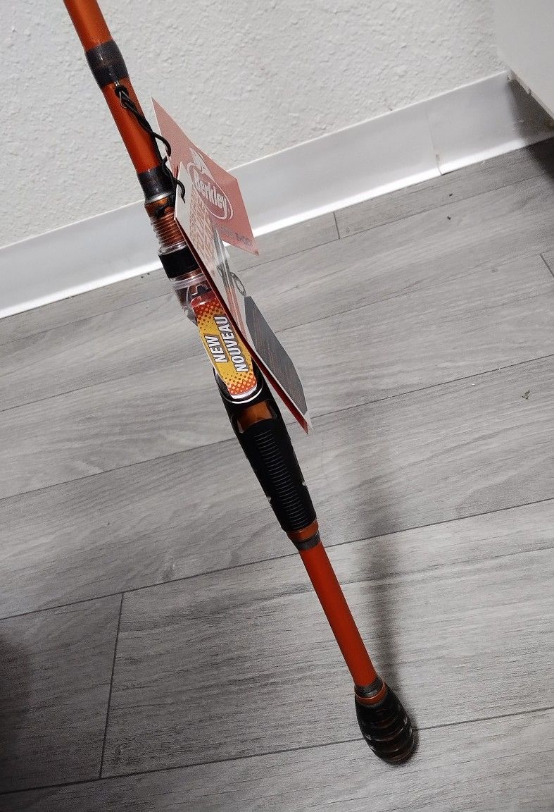 7' Berkley Lightning Rod Shock Spinning