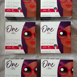 One By Poise 2 In 1 Liners