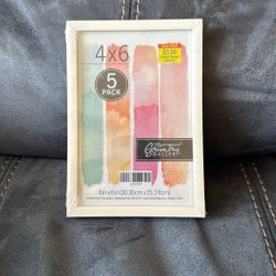 New In The Plastic Wrap White Metal 4” x 6” Hanging Standing Picture Photo 1 Frame