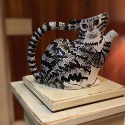 Cat Tea Pot, Vintage, Nina Lyman, Ceramic Porcelain Black White Kitten