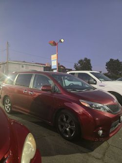 2015 Toyota Sienna