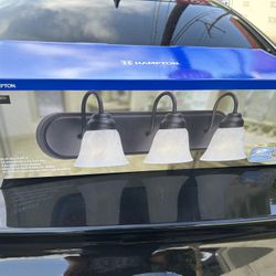 Outdoor/indoor Lights $5-$10
