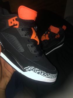 Gold black Spzikes