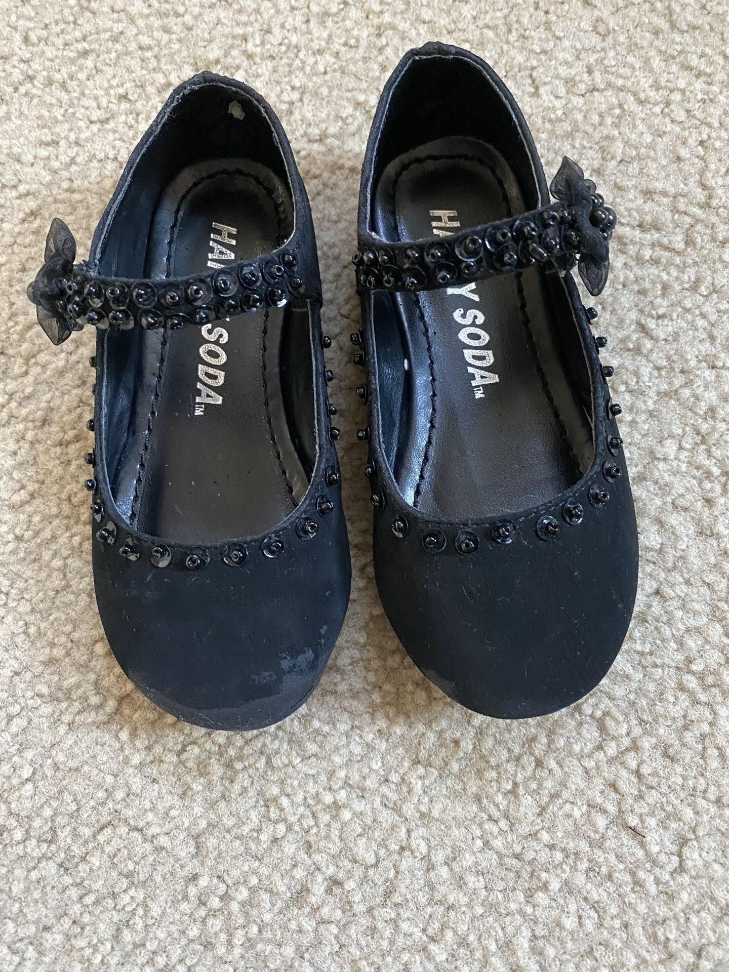Toddler Girl Flats Size 8 for Sale in Seattle, WA OfferUp