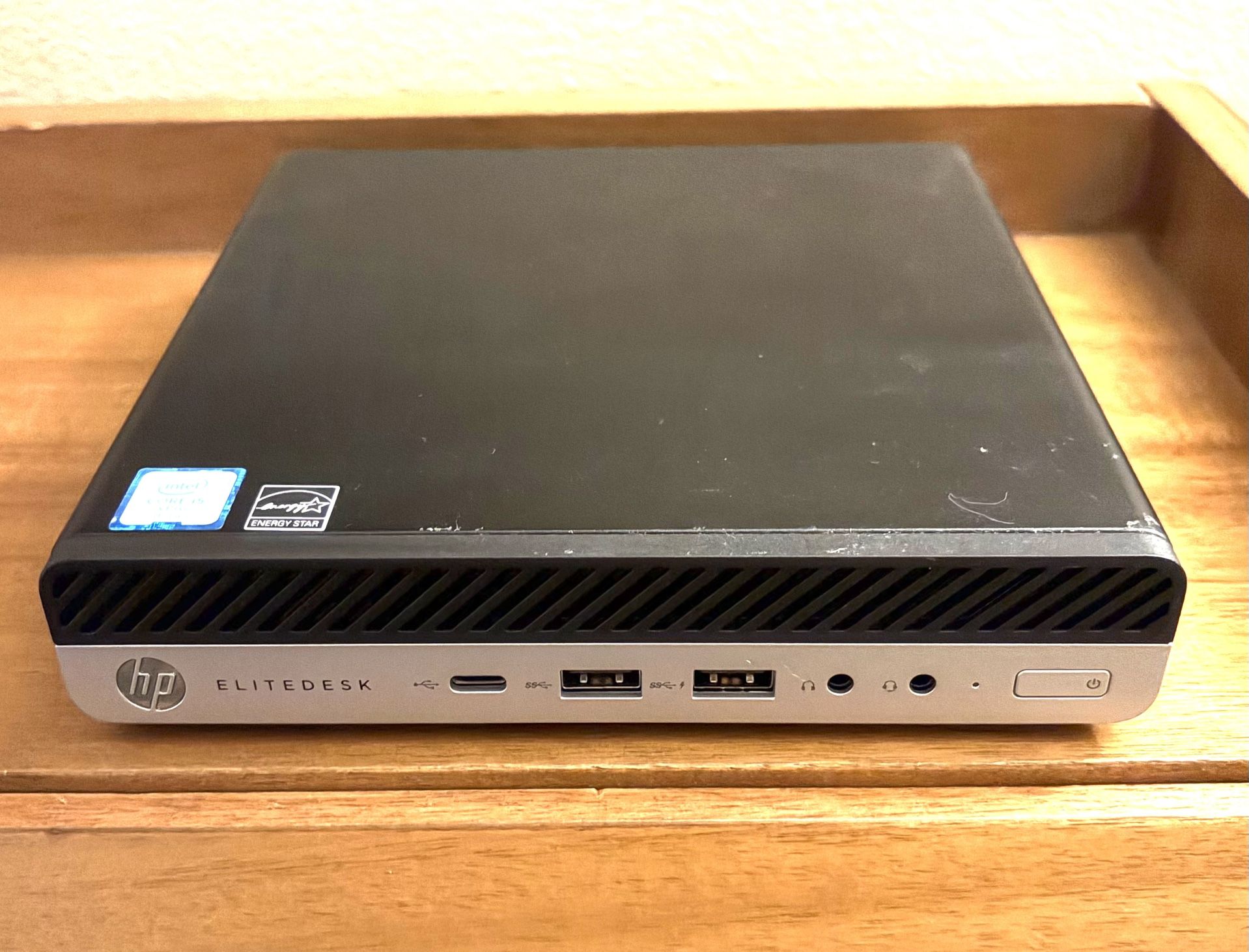 Mini HP EliteDesk PC with Windows 11