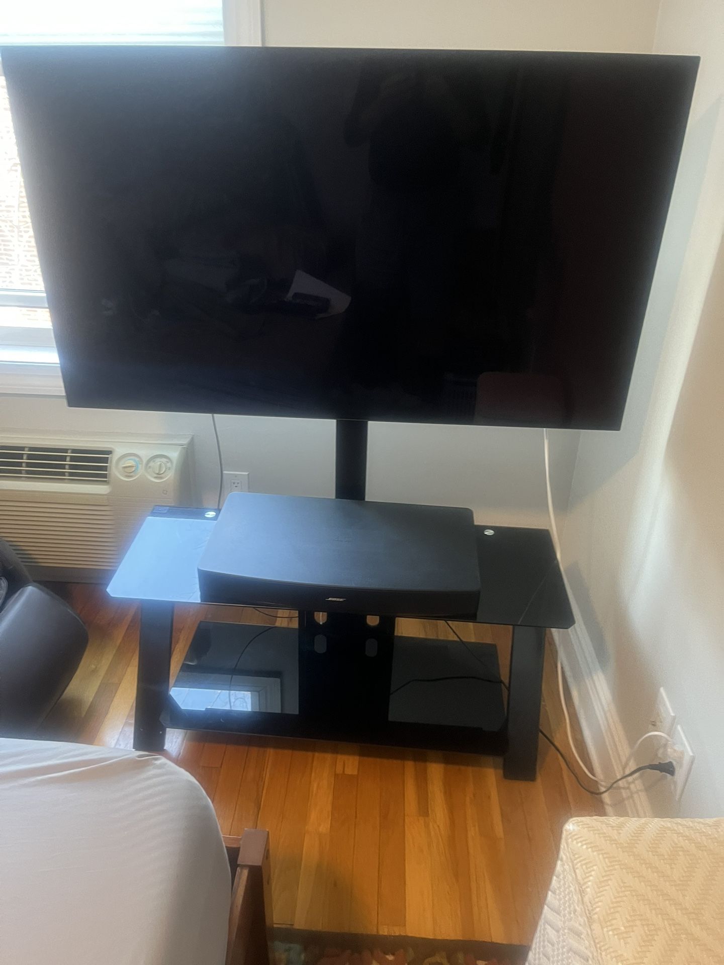 LG OLED55c7p TV ; TV Stand; Bose Sound Bar