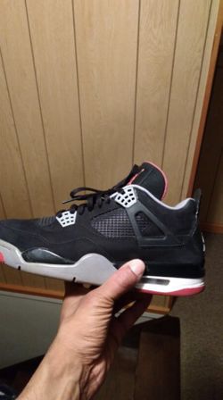 Bred 4s Size 9