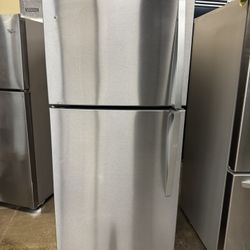 Whirlpool Stainless Steel Apartment Size Refrigerator 