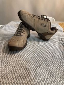 Oakley New shoes size 9