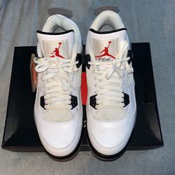 Air Jordan Retro 4 