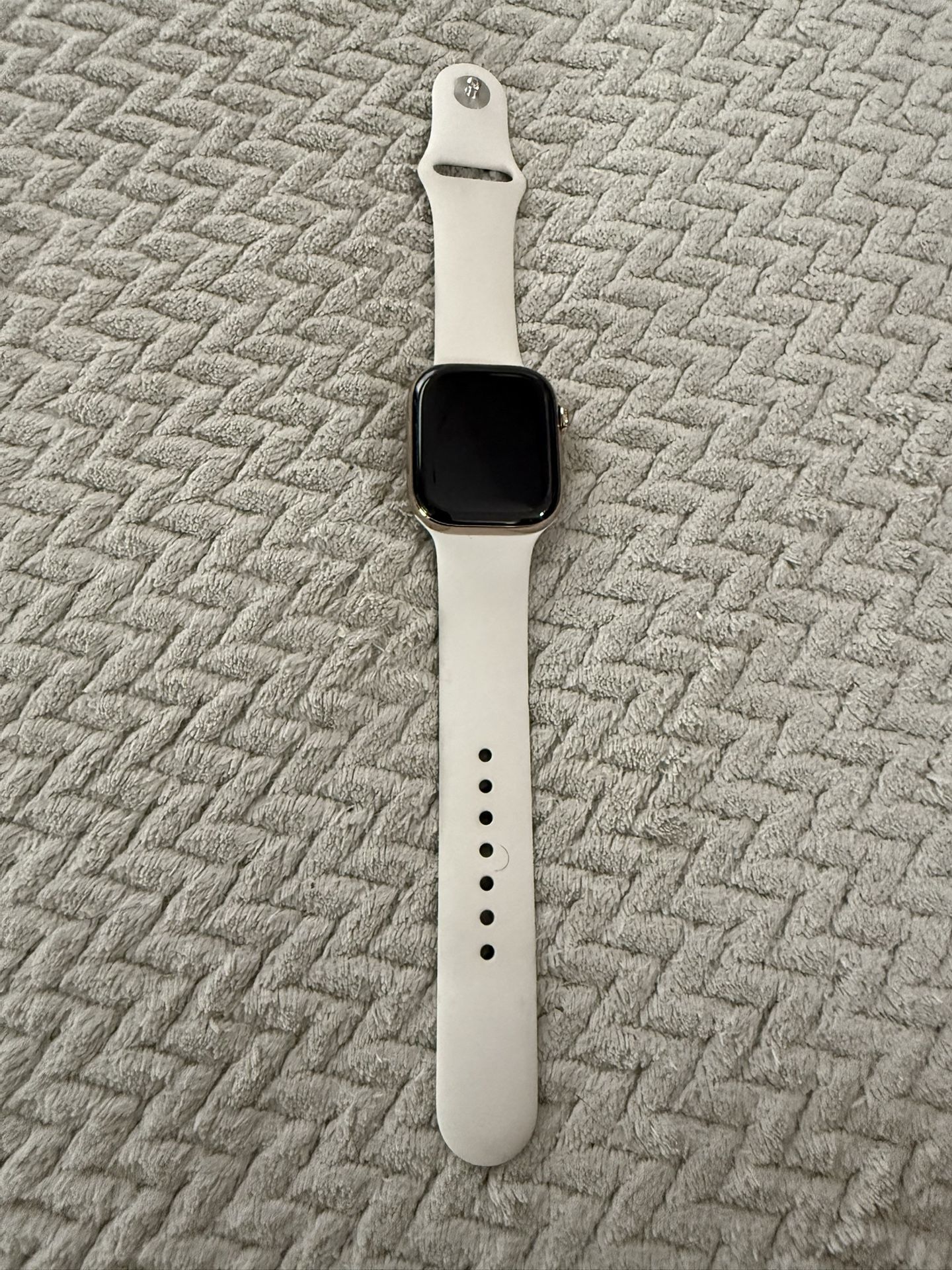 Apple Watch 10 series 10 42mm with charger