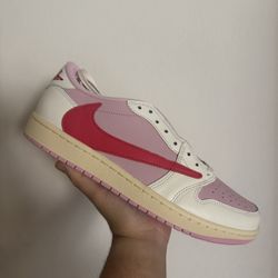 Jordan 1 Retro Low OG SP ‘Travis Scott Sail Tropical Pink’