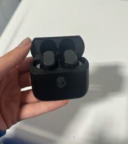 Skullcandy Mod Wireless Earbuds, Bluetooth Headphones _ Mercari