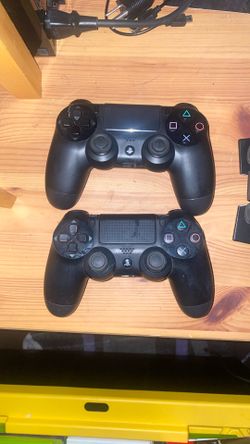 PlayStation 4 Controllers $25 Each. Or 2 For $40