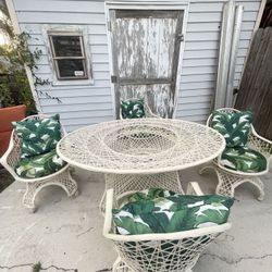 MCM Woodard Eiffel Tower Indoor/Outdoor Patio Set