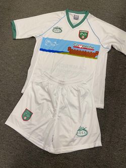 Uniformes en especial marca Arza