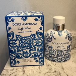 Dolce & Gabanna Light Blue cologne 