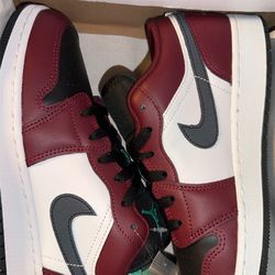 Nike Air Jordan 1 Low 