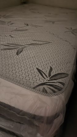 Full Mattress With Boxspring 