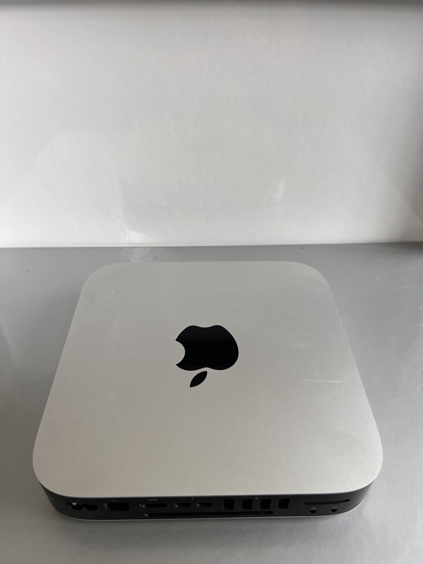 Apple Mac Mini 2014 A1347 Intel Core i5 256GB HDD 16GB RAM MacOS 15 Sequoia Desktop Computer - $99