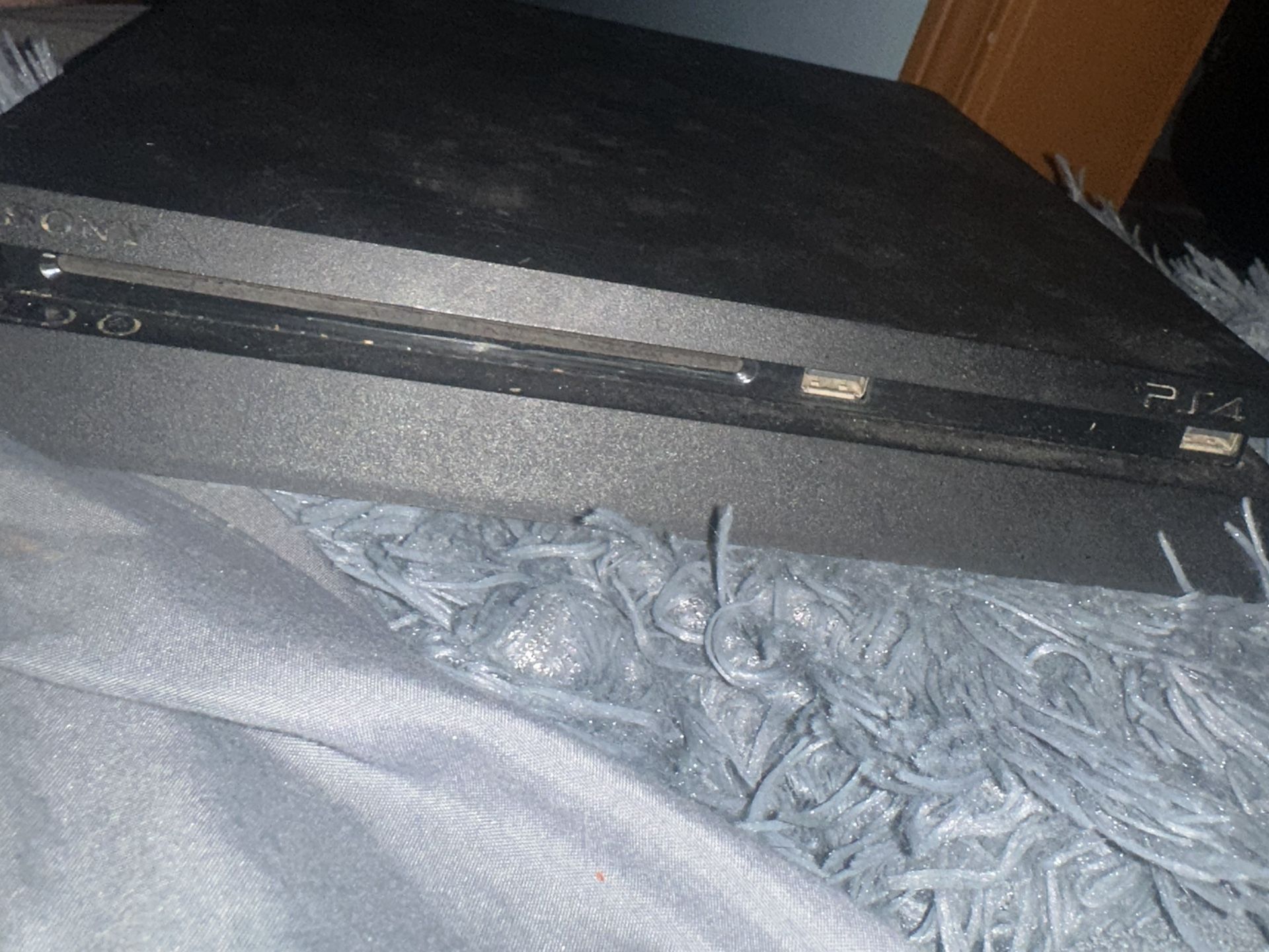 PS4 Slim
