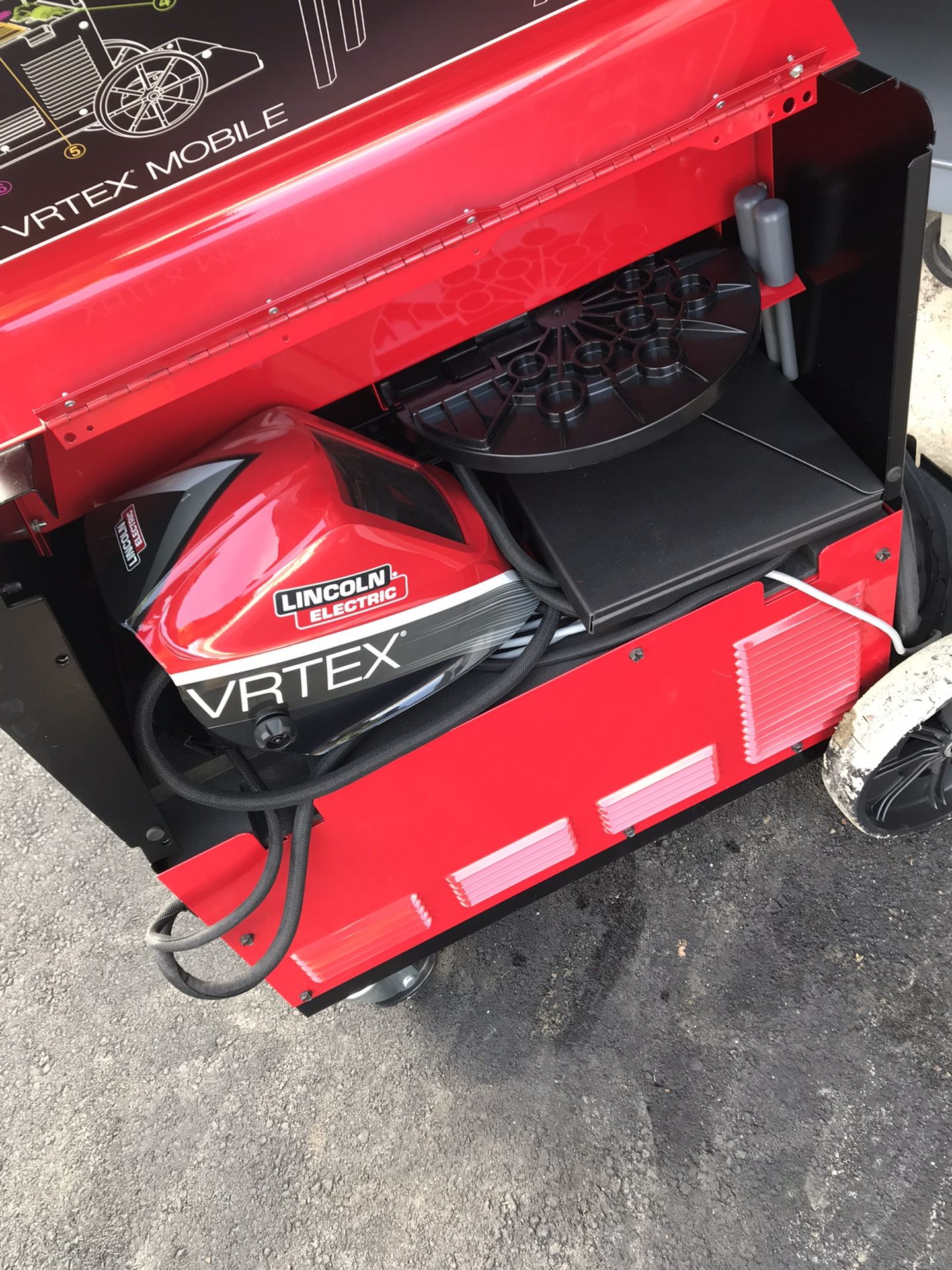 (2500 Pickup, Suv Or Gun Trades Welcome)Lincoln VRTEX 360 Virtual Reality Welding Training Simulator