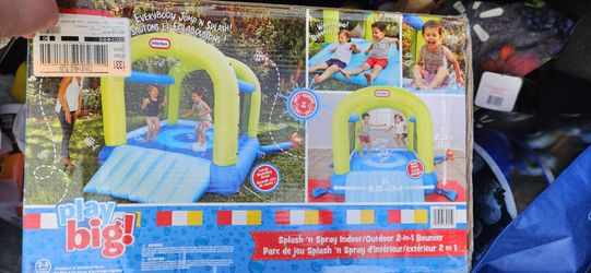 Little Tykes Splash N Spray Bouncer