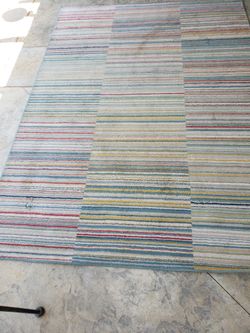 Carpet 5'x7 