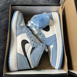 Jordan 1 UNC Size 5Y Brand New 