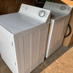 Ge Matching Set Washer And Dryer 