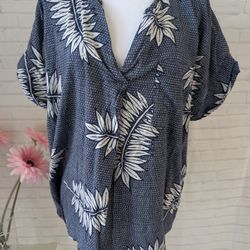 Old Navy Blouse Size L