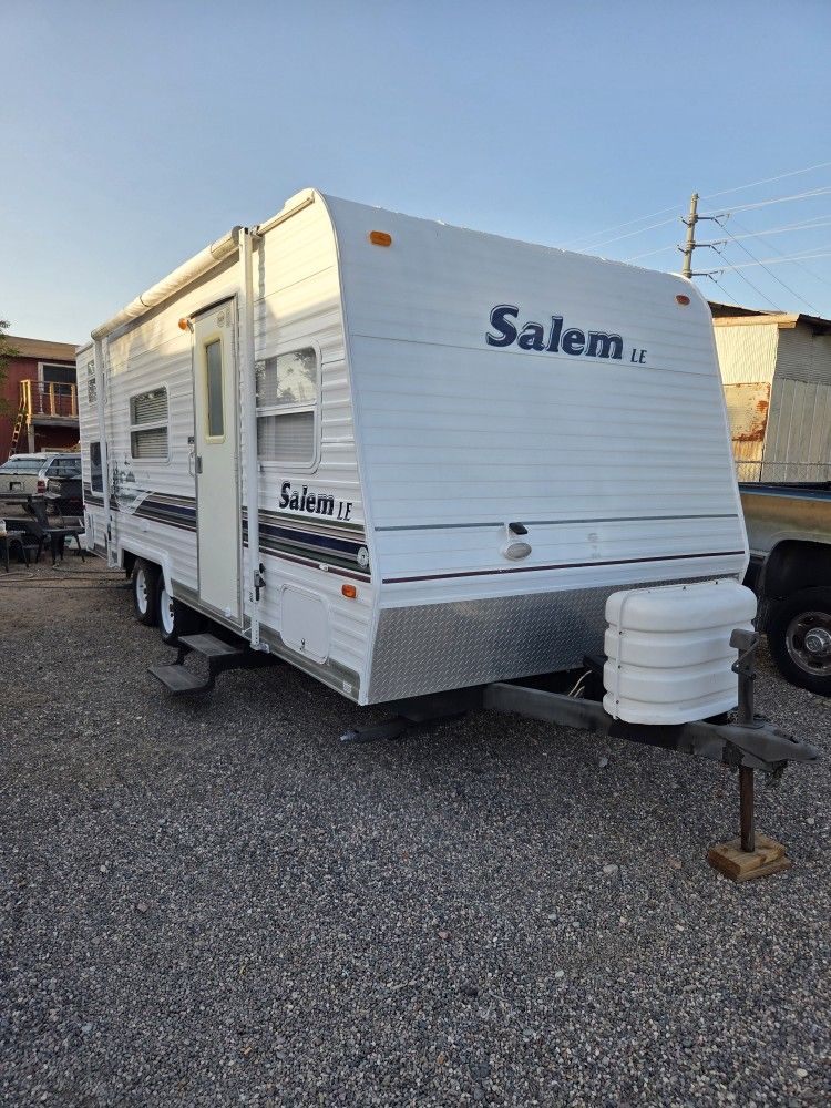 2005 Forest river Salem
