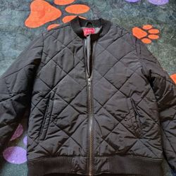 GUESS, PUFFER COAT..PAID 87 DOLLARS FOR IT..WORN ONLY TWICE