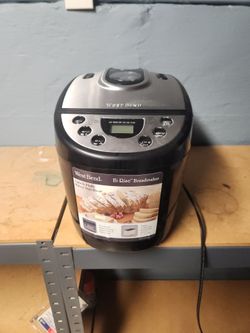 West Bend Hi-Rise 41300 Bread Maker Machine - Dual Blade 2.5 lb Horizontal Loaf