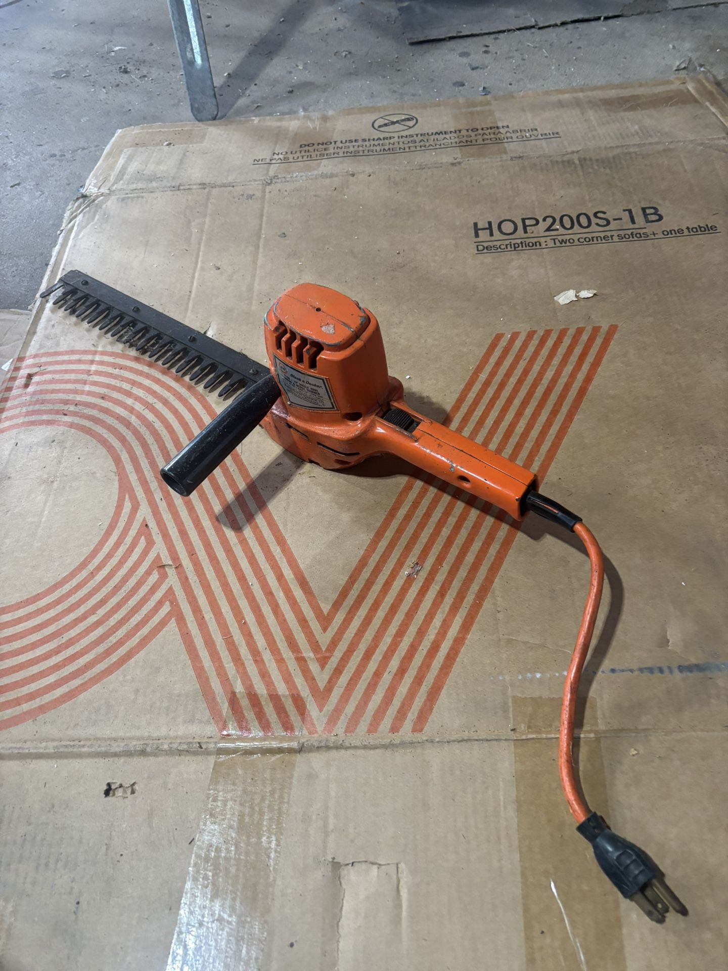 Black and Decker Hedge Trimmer