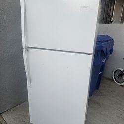 whirlpool Fridge