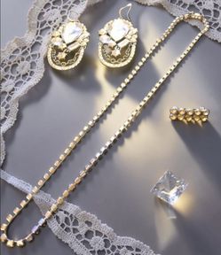 Beautiful Vintage to Modern Fashion Jewelry