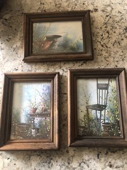 Set Of 3 Frames & Pics 