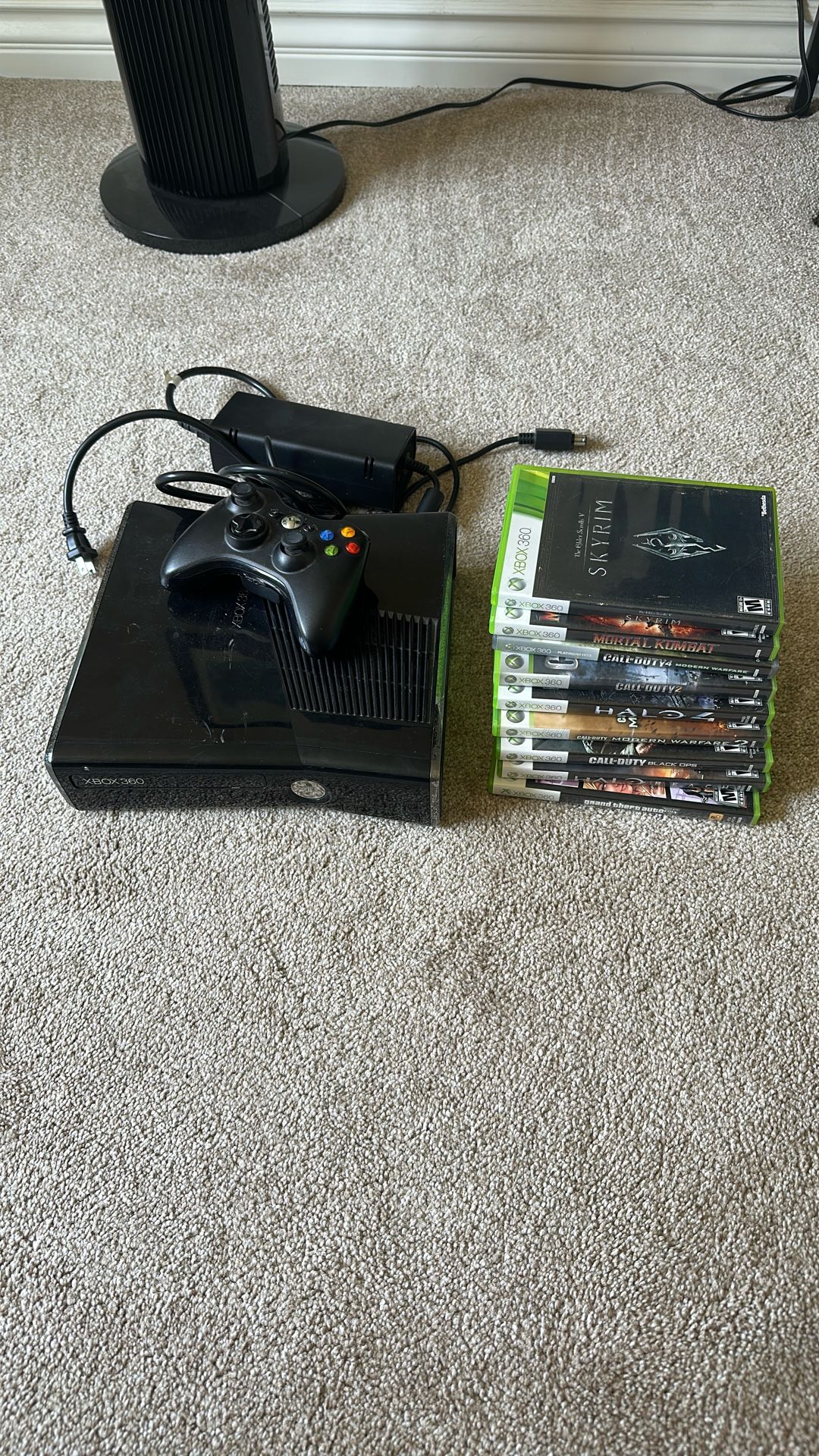XBOX 360, 1 Controller, 9 Games